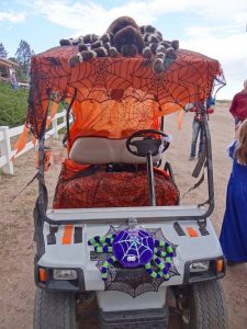 Decorated golf cart at Jellystone Park Larkspur; just one of many contests their guests will enjoy.