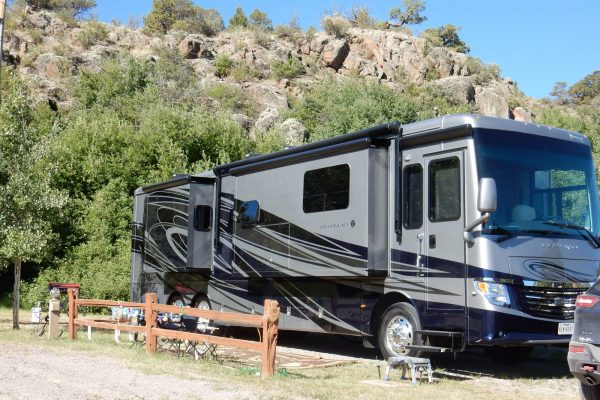 Ute Bluff Lodge (South Fork CO) RV site