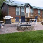 Grand Junction KOA deluxe vacation rental cabin and patio